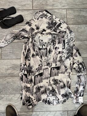 ZARA  Black & White Photo-Print Button Down Shirt